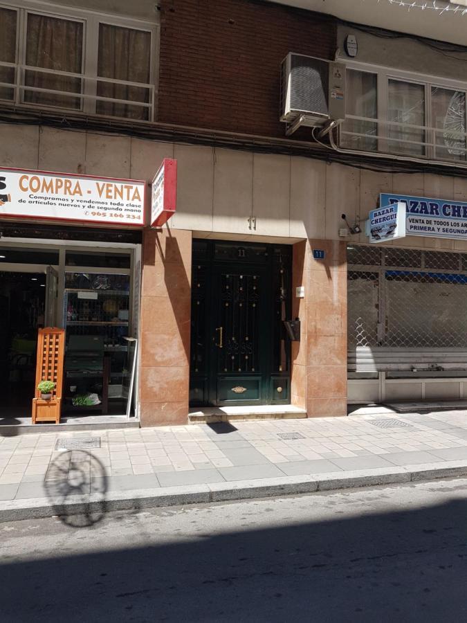 Centric Rooms Mercado Alicante Eksteriør bilde