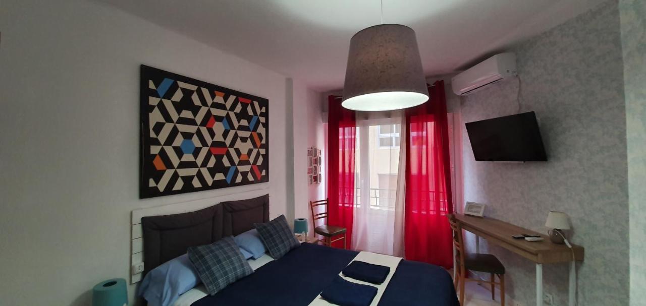 Centric Rooms Mercado Alicante Eksteriør bilde